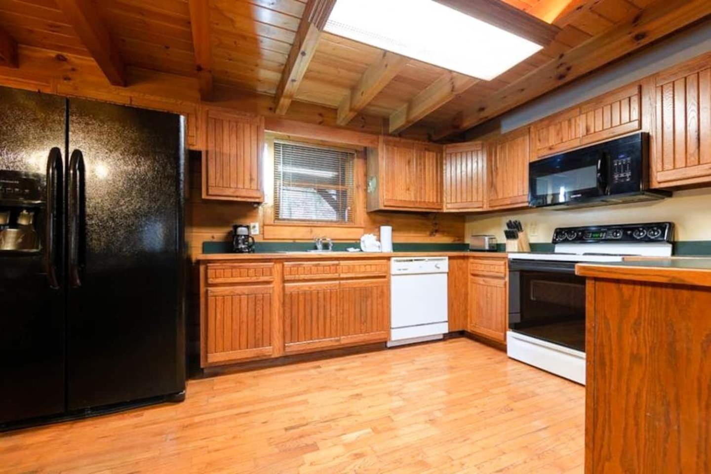 Pigeonforge Cabin Game Roomdog Friendlyhot Tub Pigeon Forge Ngoại thất bức ảnh
