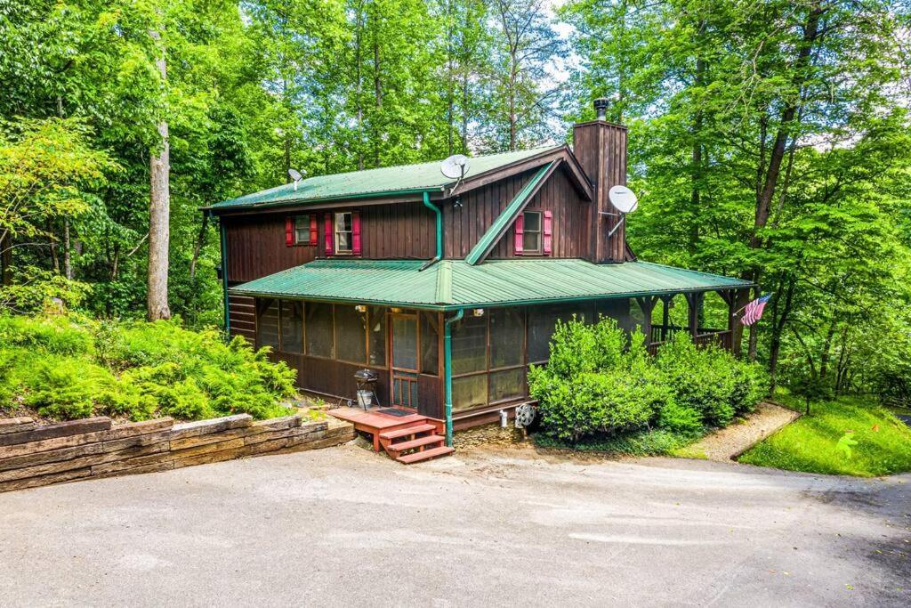 Pigeonforge Cabin Game Roomdog Friendlyhot Tub Pigeon Forge Ngoại thất bức ảnh