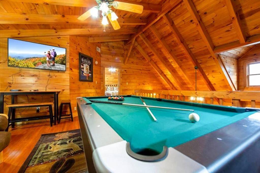 Pigeonforge Cabin Game Roomdog Friendlyhot Tub Pigeon Forge Ngoại thất bức ảnh